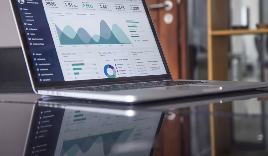Differences Between Accounts Receivable and Accounts Payable: A Detailed Comparison
